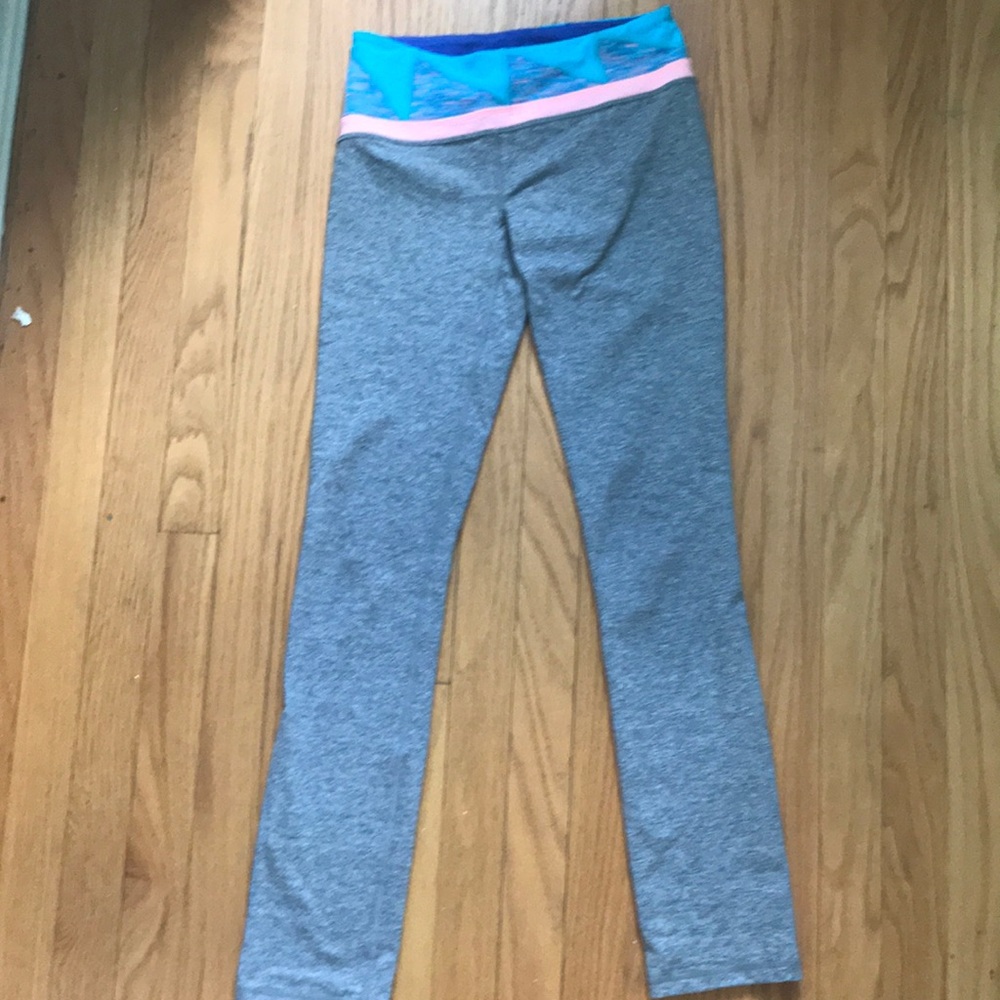 Grey Ivivva pants *reversible*